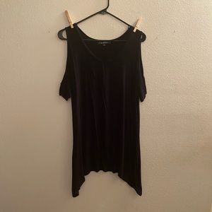 Black short sleeve top